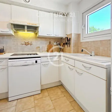 Apartment La Roseraie Calvi, Bord De Calvi (Corsica)