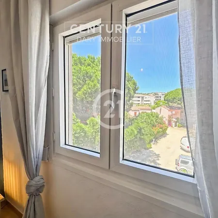 La Roseraie Calvi, Bord De Apartment *