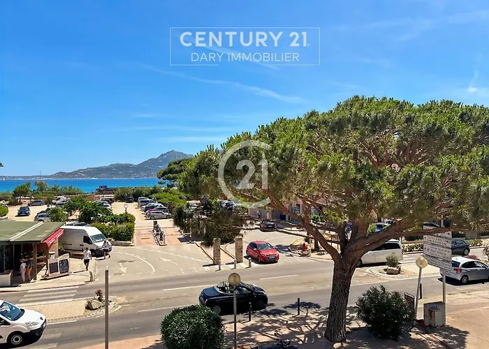 La Roseraie Calvi, Bord De Daire