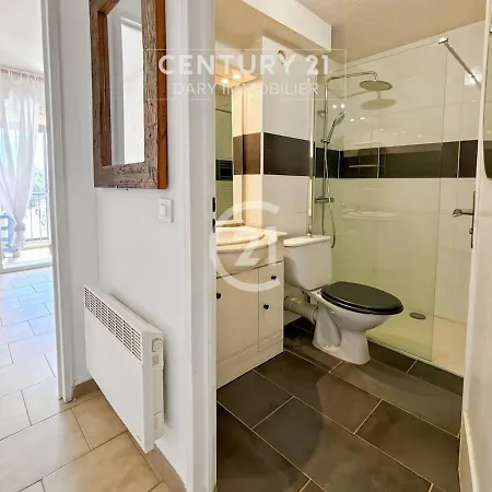 La Roseraie Calvi, Bord De Διαμέρισμα Καλβί