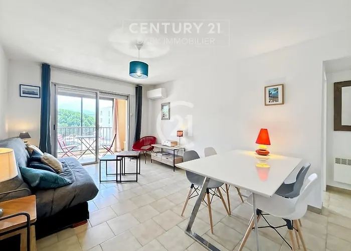 La Roseraie Calvi, Bord De